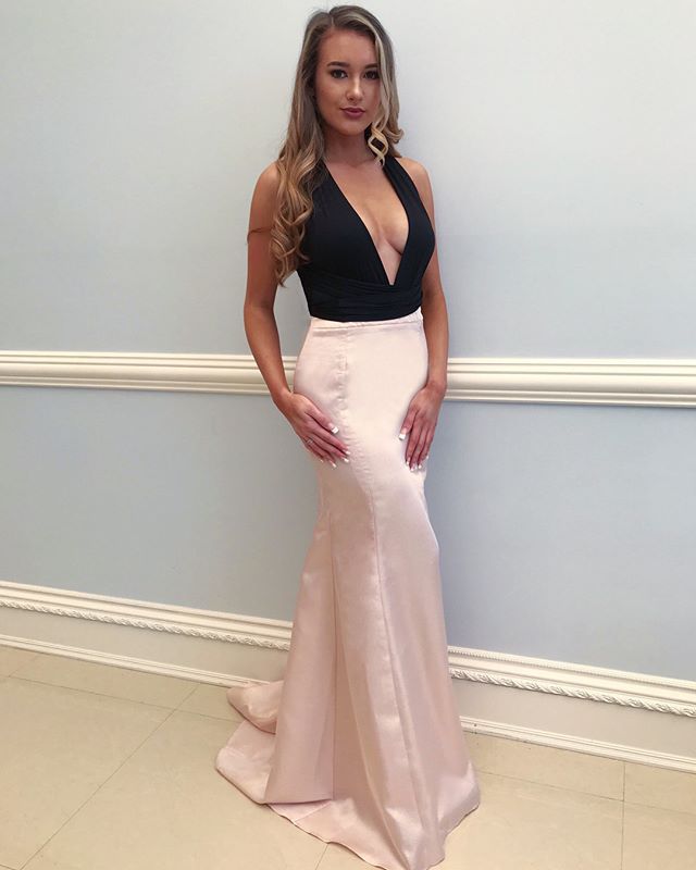 Sheath Black and Pink Color Mixture Prom Dresses Long Deep V Neck Sexy Formal Dresses Back Straps Cross Girls Graduation Dresses Gowns, Blue
Sheath Black and Pink Color Mixture Prom Dresses Long Deep V Neck Sexy Formal Dresses Back Straps Cross Girls Graduation Dresses Gowns, Blue