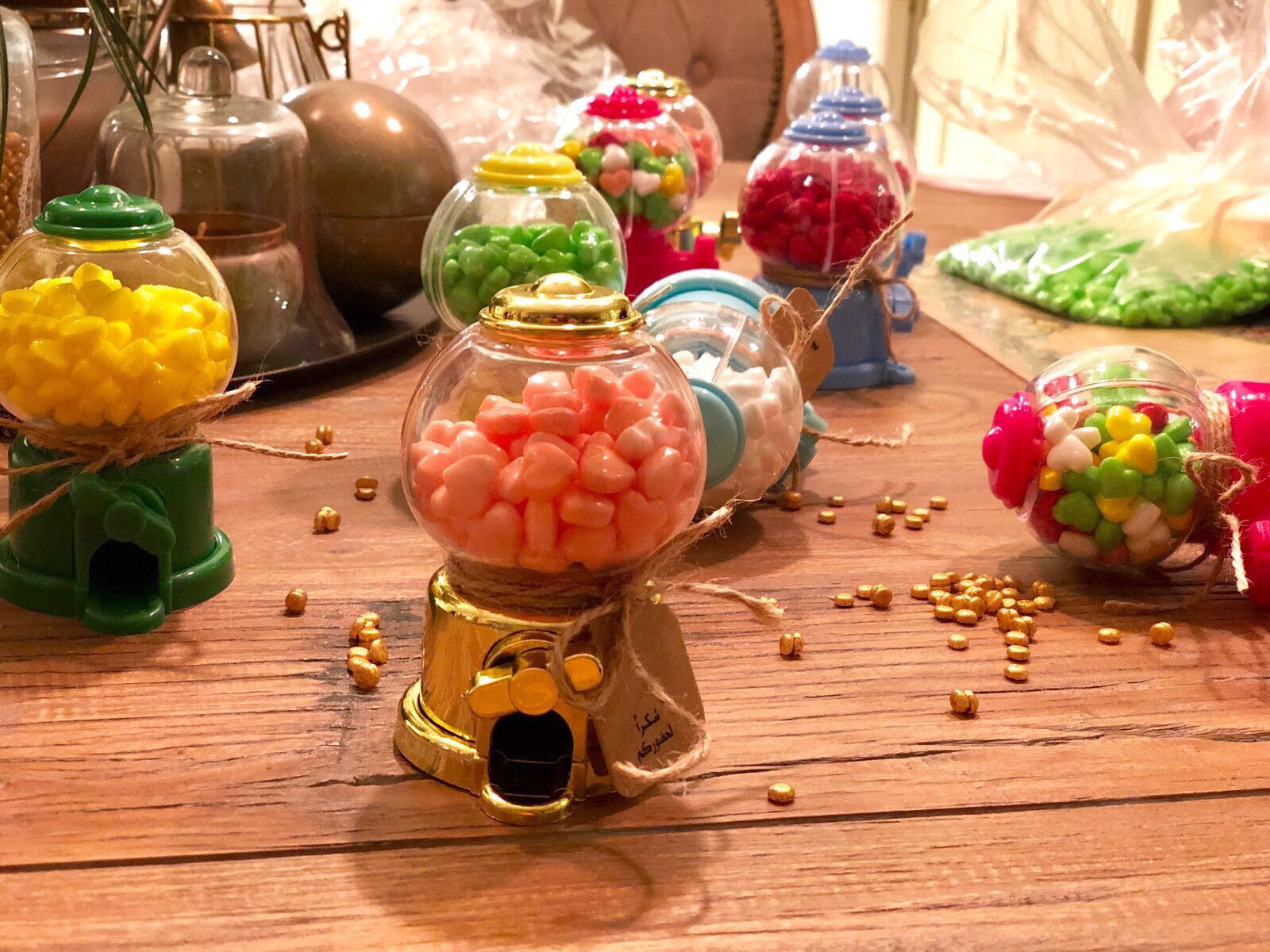 plastic gumball machine boxes candy chocolate box favor holder for wedding baby shower guests gifts 24pcs lot free shipping wholesales, Gold
plastic gumball machine boxes candy chocolate box favor holder for wedding baby shower guests gifts 24pcs lot free shipping wholesales, Gold