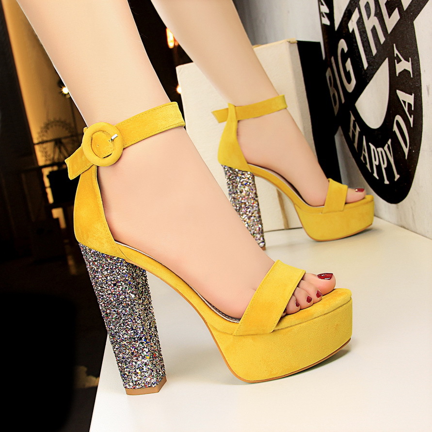 2018 New Super High Heel 13CM Club Party Girls Sandals Round Toe Evening Formal Ladies Casual Pumps Homecoming Wedding Shoes For Bride