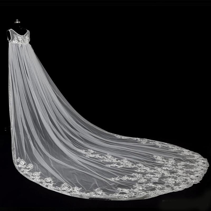 2020 Elegant Appliques Lace Sleeveless 115inch Cathedral Train Wedding Bridal Wraps Sheer Jewel Neck Wedding Bridal Capes