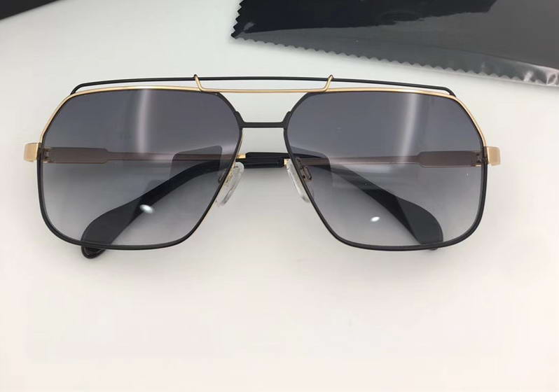 unisex 734 Matte Black & Gold Sunglasses grey shades Vintage Sunglasses sun glasses Eyewear Driving Glasses Fashion New in box
unisex 734 Matte Black & Gold Sunglasses grey shades Vintage Sunglasses sun glasses Eyewear Driving Glasses Fashion New in box