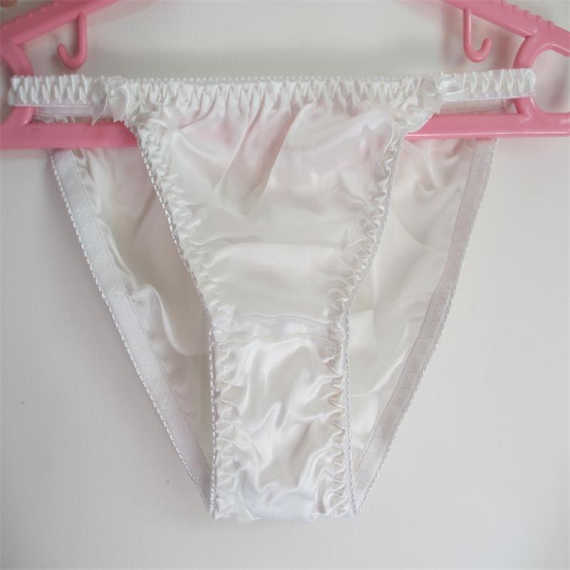 Wholesale 5pcs women's sexy 100% silk underwear multi-color bikini briefs underpants panties
Wholesale 5pcs women's sexy 100% silk underwear multi-color bikini briefs underpants panties