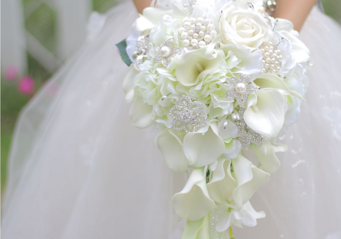 Custom drip simulation flower wedding bouquet white calla rose hydrangea DIY pearl crystal jewelry brooch bridal bouquet