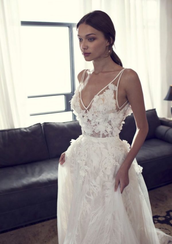 Riki Dalal Country Dresses Backless V Neck 3D Lace vestido de novia Vintage Boho Beach Wedding Dress Plus Size