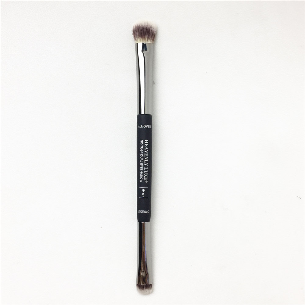 It No-Tug Heavenly Dual Eyeshadow Brush #5 - All over Eyeshadow Blending and Smudger Brush - Beauty Makeup Blender Tools