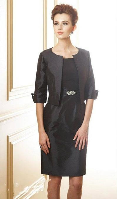 Elegant Black Mother Of The Bride Dresses Sleeveless Jewel Neck Crystal Design Elastic Satin Mothers Dress Formal Two Pieces Evening Gowns