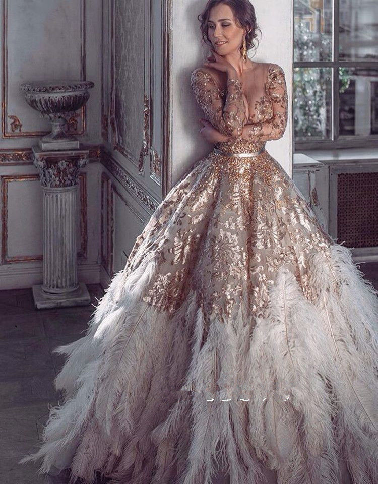Luxury Feather Wedding Dresses Gold Long Sleeves Bridal Gowns Custom Bling Crystal Lace Vestido De Noiva