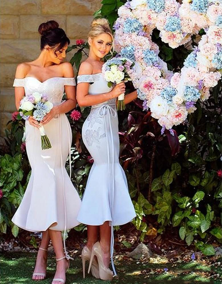 2018 Modern Chic Short Mermaid Bridesmaid Dresses Sexy Off Shoulders Appliques Maid of Honor Gowns Cocktail Prom Dress Tea Length
2018 Modern Chic Short Mermaid Bridesmaid Dresses Sexy Off Shoulders Appliques Maid of Honor Gowns Cocktail Prom Dress Tea Length