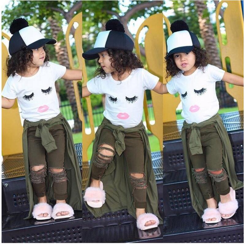 Girl Summer Short Sleeve White Emoticon T-Shirt and Broken Hole Pants Baby Ripped Trousers and Tops Set Kids Clothing Clothes CN G035, As picture 
Girl Summer Short Sleeve White Emoticon T-Shirt and Broken Hole Pants Baby Ripped Trousers and Tops Set Kids Clothing Clothes CN G035, As picture