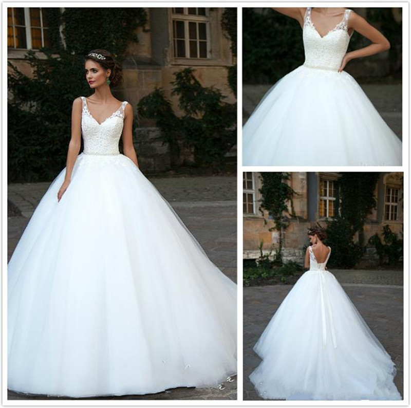 Simple White Lace Wedding Dresses Sexy V-Neck Backless Ball Gowns Wedding Dress Sweep Train Long Bridal Gowns Vestidos De Noiva, Gold 
Simple White Lace Wedding Dresses Sexy V-Neck Backless Ball Gowns Wedding Dress Sweep Train Long Bridal Gowns Vestidos De Noiva, Gold