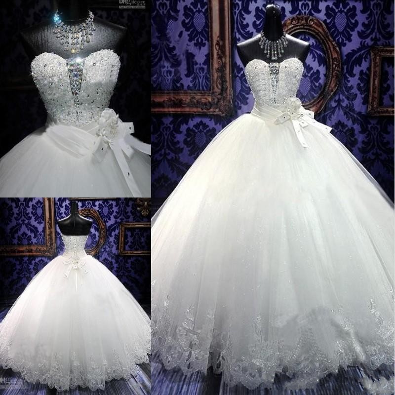 2019 Luxurious Ball Gown Wedding Dresses Bridal Gowns Lace Bling Beaded Crystal Sweetheart Neck Lace Up Puffy Quinceanera Tulle Dress, Champagne
2019 Luxurious Ball Gown Wedding Dresses Bridal Gowns Lace Bling Beaded Crystal Sweetheart Neck Lace Up Puffy Quinceanera Tulle Dress, Champagne