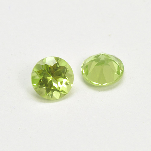 200pcs/lot High Quality 100% Natural Peridot Round 2.5mm-3mm Brilliant Cut Loose Gemstone For Gold & Silver Jewelry Making
200pcs/lot High Quality 100% Natural Peridot Round 2.5mm-3mm Brilliant Cut Loose Gemstone For Gold & Silver Jewelry Making