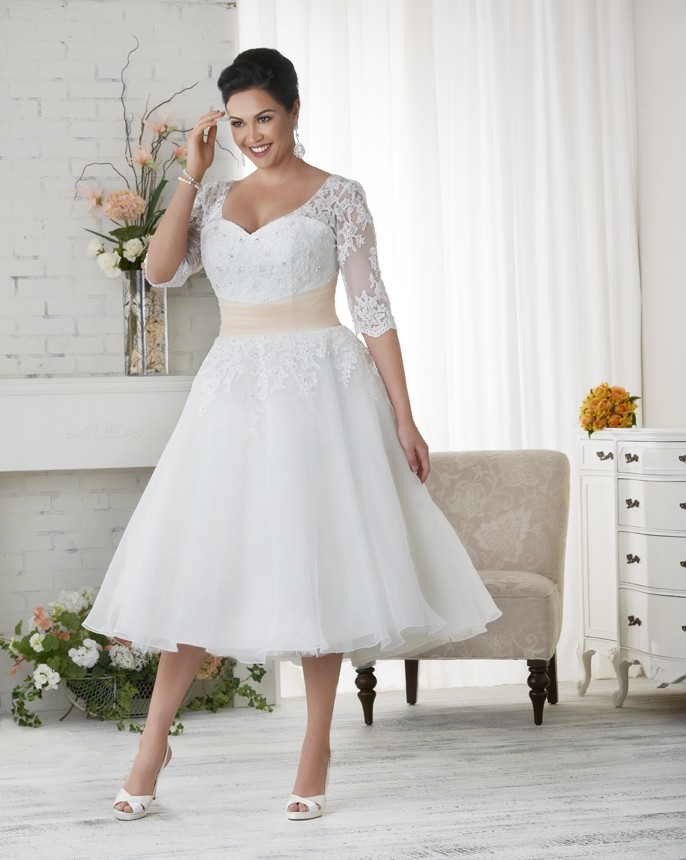 Modern New Short Plus Size Wedding Dress Sweetheart Champagne Sash Applique A Line Tea Length Half Sleeve Lace Bridal Gowns Transparent, Ivory
Modern New Short Plus Size Wedding Dress Sweetheart Champagne Sash Applique A Line Tea Length Half Sleeve Lace Bridal Gowns Transparent, Ivory