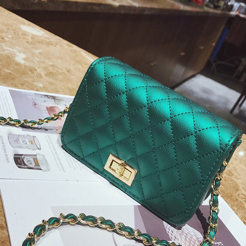 Women Bag Female Handbags Leather Over Shoulder Bag Crossbody Quilted Chain Diamond Red Small Flap Lock Fashion Sling Lady Bags Y18102403