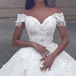 2024 New Modern Arabic Ball Gown Wedding Dresses Off Shoulder Lace 3D Appliques Beaded Princess Or Length Puffy Plus Size Bridal Gowns 403 6660312