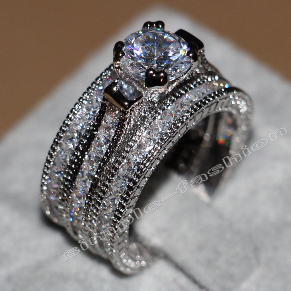 Fashion Jewelry 3-in-1 Engagement Band Round cut 7mm 5A zircon 5A Zircon stone White Gold Filled Women Wedding Ring Set
Fashion Jewelry 3-in-1 Engagement Band Round cut 7mm 5A zircon 5A Zircon stone White Gold Filled Women Wedding Ring Set
