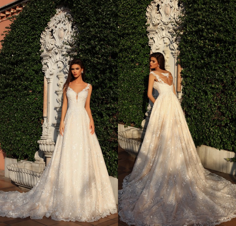 2020 New Arrival Designer Wedding Dresses Sheer Neck Sleeveless Beading Back Full Lace Court Train Bridal Gowns Custom Made, Champagne
2020 New Arrival Designer Wedding Dresses Sheer Neck Sleeveless Beading Back Full Lace Court Train Bridal Gowns Custom Made, Champagne