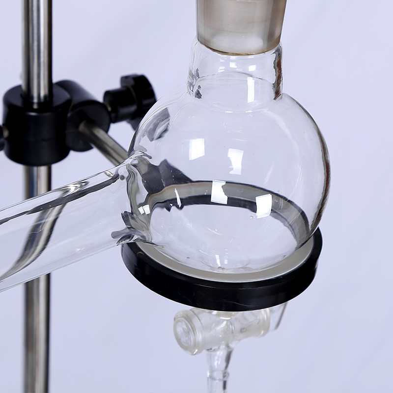 ZOIBKD Lab Supplies Double-Layer Gglass Reactor S-30L Used For The Distillation Recovery Reaction In Laboratory