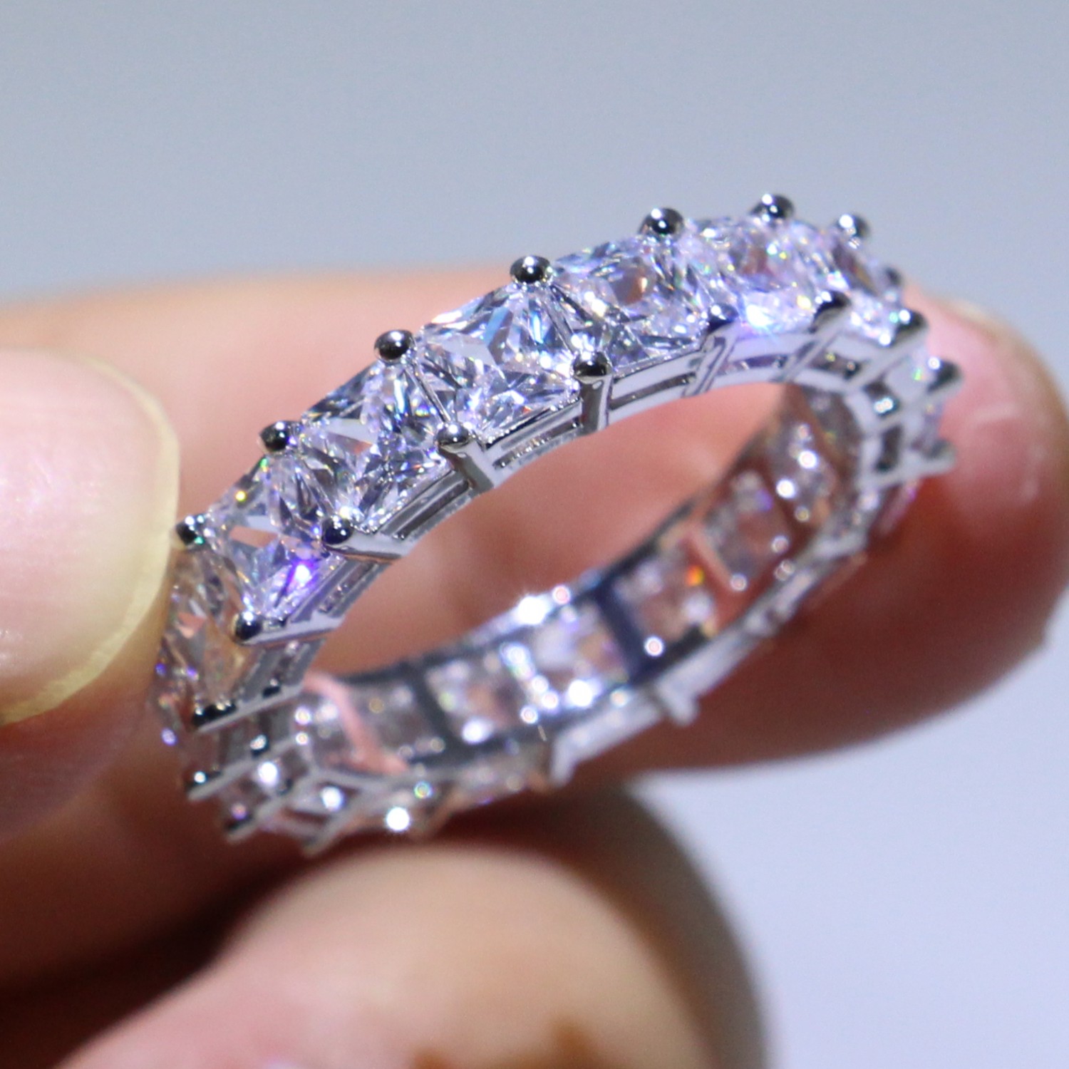 Circle Ring: Sterg Sier Princess White Topaz Square CZ Dia Ring for Women