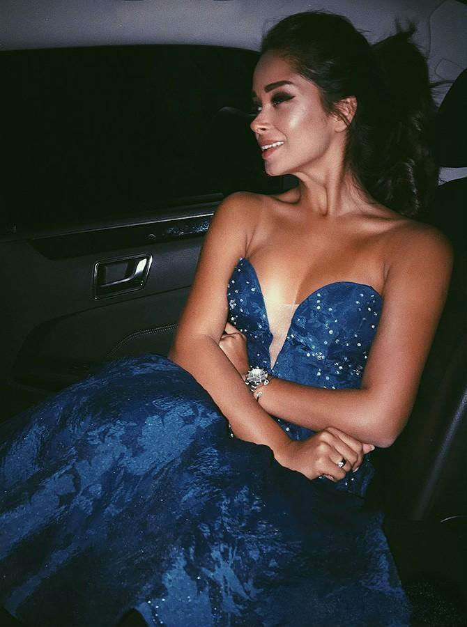 New Arrival Sweetheart Homecoming Dresses Printed Rhinestones Knee Length Elegant Evening Formal Dresses 2018 Short Prom Dress