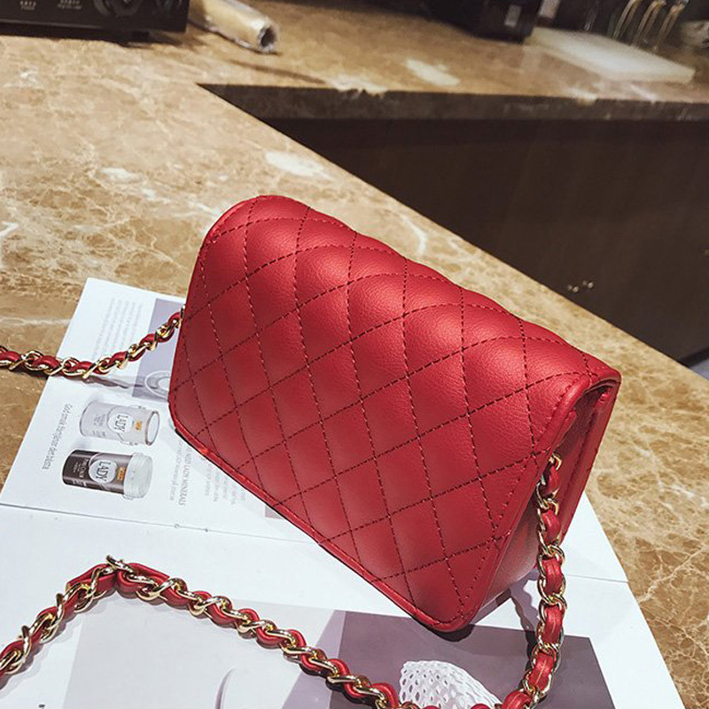 Women Bag Female Handbags Leather Over Shoulder Bag Crossbody Quilted Chain Diamond Red Small Flap Lock Fashion Sling Lady Bags Y18102403