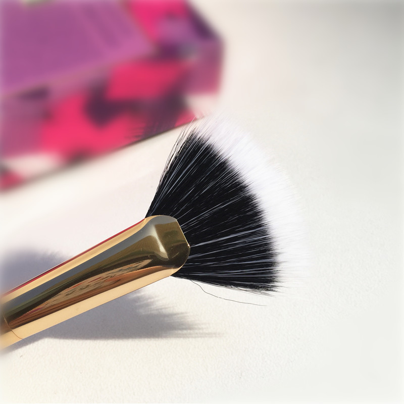TT-Series Nicol Concilio Brush Set - Golden Handle Soft Synthetic Hair 2015 Holiday Collection - Beauty makeup brushes Blender
