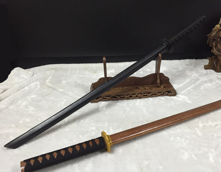 Ace Martial Arts Supply Hardwood Datio Bokken Kendo Practice Sword
Ace Martial Arts Supply Hardwood Datio Bokken Kendo Practice Sword
