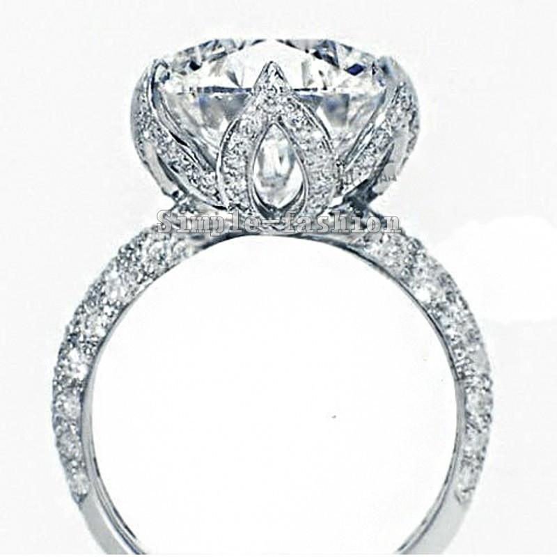 Women Crown set ring 925 sterling Silver 4ct Diamond cz Wedding Finger band Rings for women
Women Crown set ring 925 sterling Silver 4ct Diamond cz Wedding Finger band Rings for women