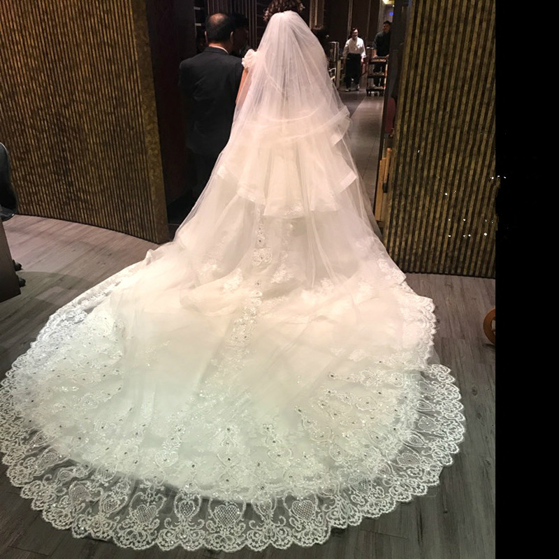 Real Pictures Bling Bling Crystal Cathedral Bridal Veils Luxury Long Applique Beaded Custom Made High Quality Wedding Veils Ivory White Veil