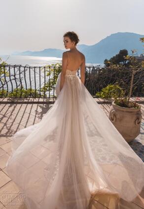 La Petra 2019 Mermaid Wedding Dresses Spaghetti Backless Lace Bridal Gowns abiti da sposa Sweep Train Custom Illusion Wedding Dress Custom