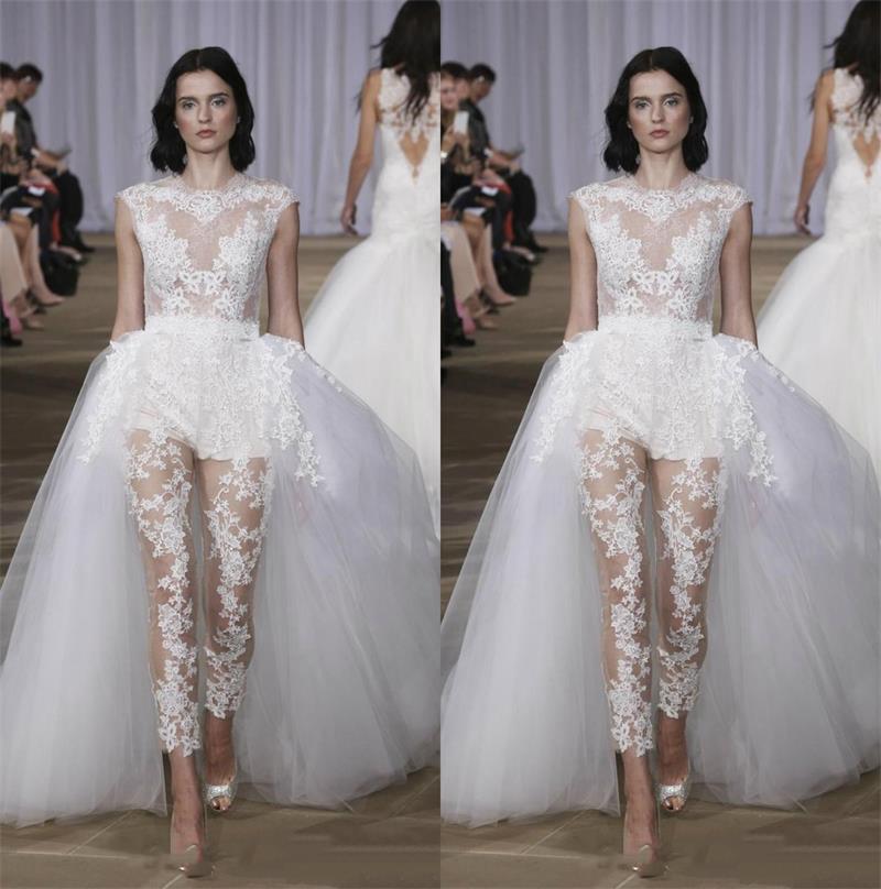 Vintage A Line Wedding Dresses With Overskirt Pants Modest Wedding Dress Full Lace Illusion Country Bridal Gowns Jumpsuit robe de mariée, Black & white
Vintage A Line Wedding Dresses With Overskirt Pants Modest Wedding Dress Full Lace Illusion Country Bridal Gowns Jumpsuit robe de mariée, Black & white