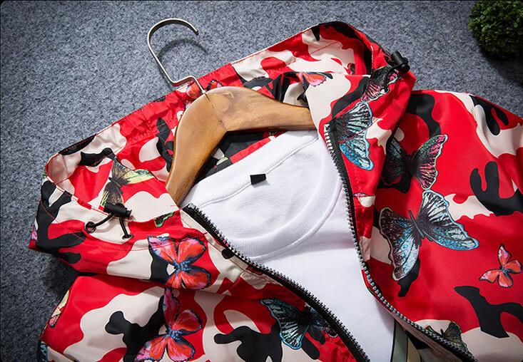 High Quality Mens Summer Camo Windbreaker Jacket Thin Male Camouflage Windbreaker Coats 2018 Spring Hooded Butterfly Windbreaker