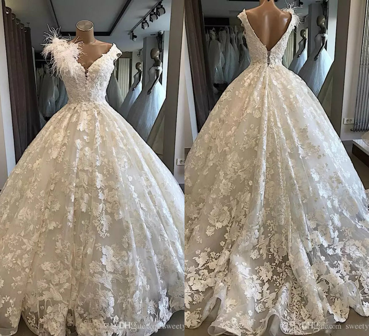 Country Lace A e Dresses White Feather On Shoulder Sweep Train Bridal Gowns Low Back Beach Wedding Dress Vestidos For Women