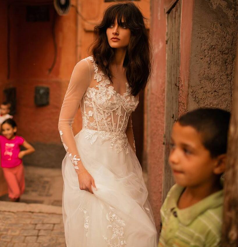 Liz Martinez A Line Beach Wedding Dresses Illusion Appliqued Beaded Long Sleeve Boho Bridal Dress Sheer Jewel Neck Bohemian Wedding Gowns