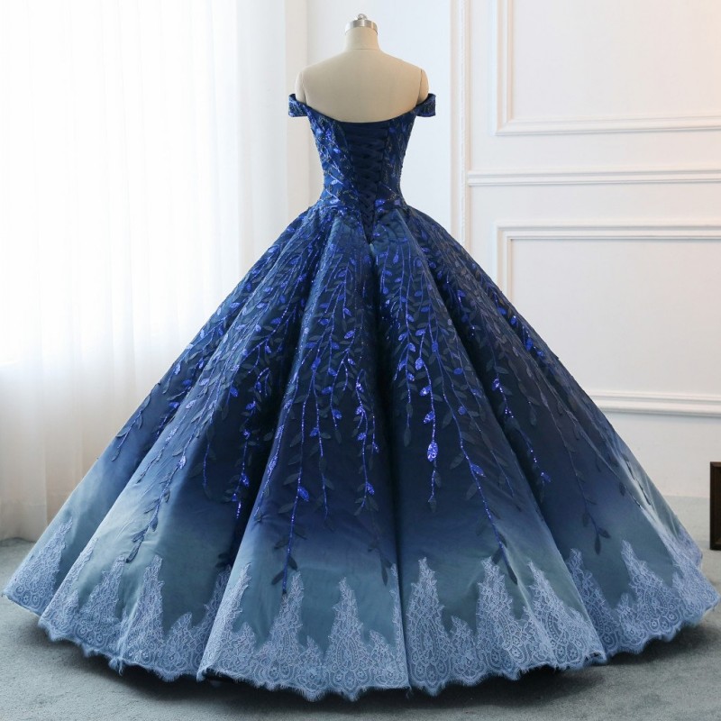 Luxury Ball Gown Ombre Dark Navy Prom Dresses Off The Shoulder Lace Appliqued Formal Evening Gowns Custom Made Beads Party Dress