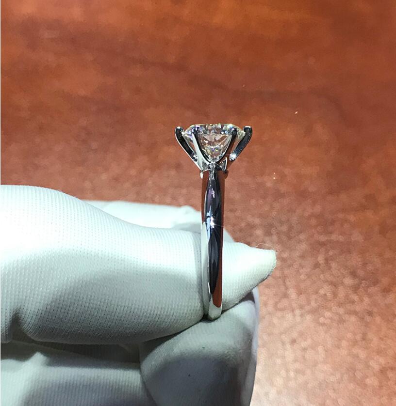 Victoria Wieck Brand New Jewelry Pure 100% Sterling Sier Solitaire Round Cut White Topaz CZ Dia Women Wedding Band Ring