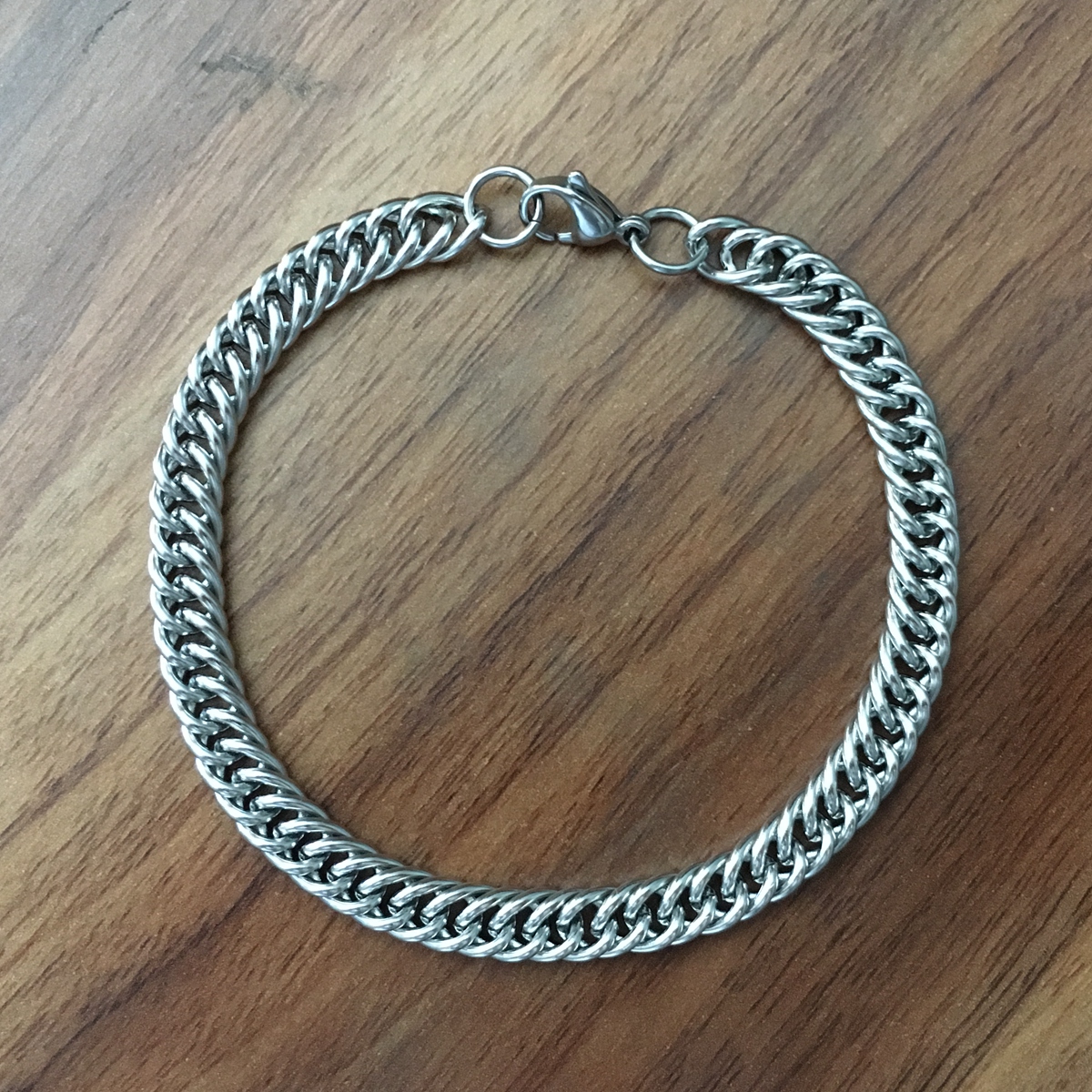 Stainless Steel 5"-10" Double Oval Link Chain Bracelet 7mm Handmade beautiful gifts! Factory outlets, accept personalized custom wholesale.
Stainless Steel 5"-10" Double Oval Link Chain Bracelet 7mm Handmade beautiful gifts! Factory outlets, accept personalized custom wholesale.