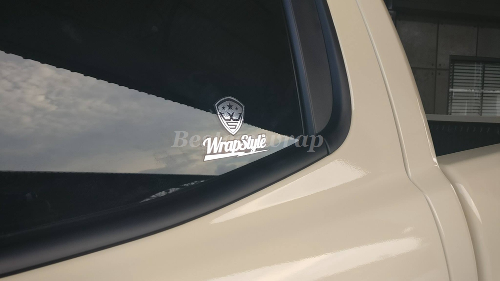 Premium khaki Milan Cream Gloss Vinyl Wrap For Whole Car Wrap Covering With Air bubble Free Lke 3M quality Low tack glue Size:1.52*20m( 5x67ft