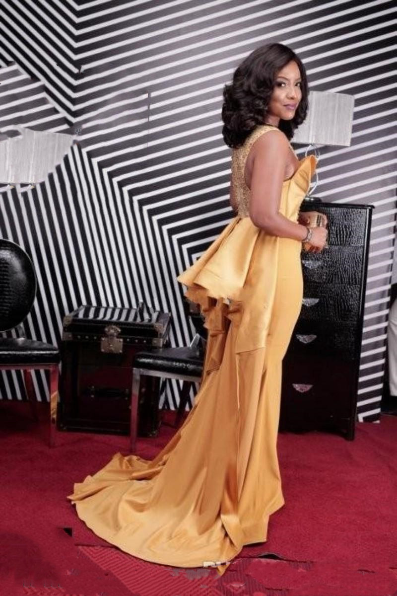 Elegant African Women Gold Mermaid Evening Dresses With Pearls Beaded Ruched Satin Celebrity Prom Party Dress Red Carpet Gowns Plus Size Formal Occasi