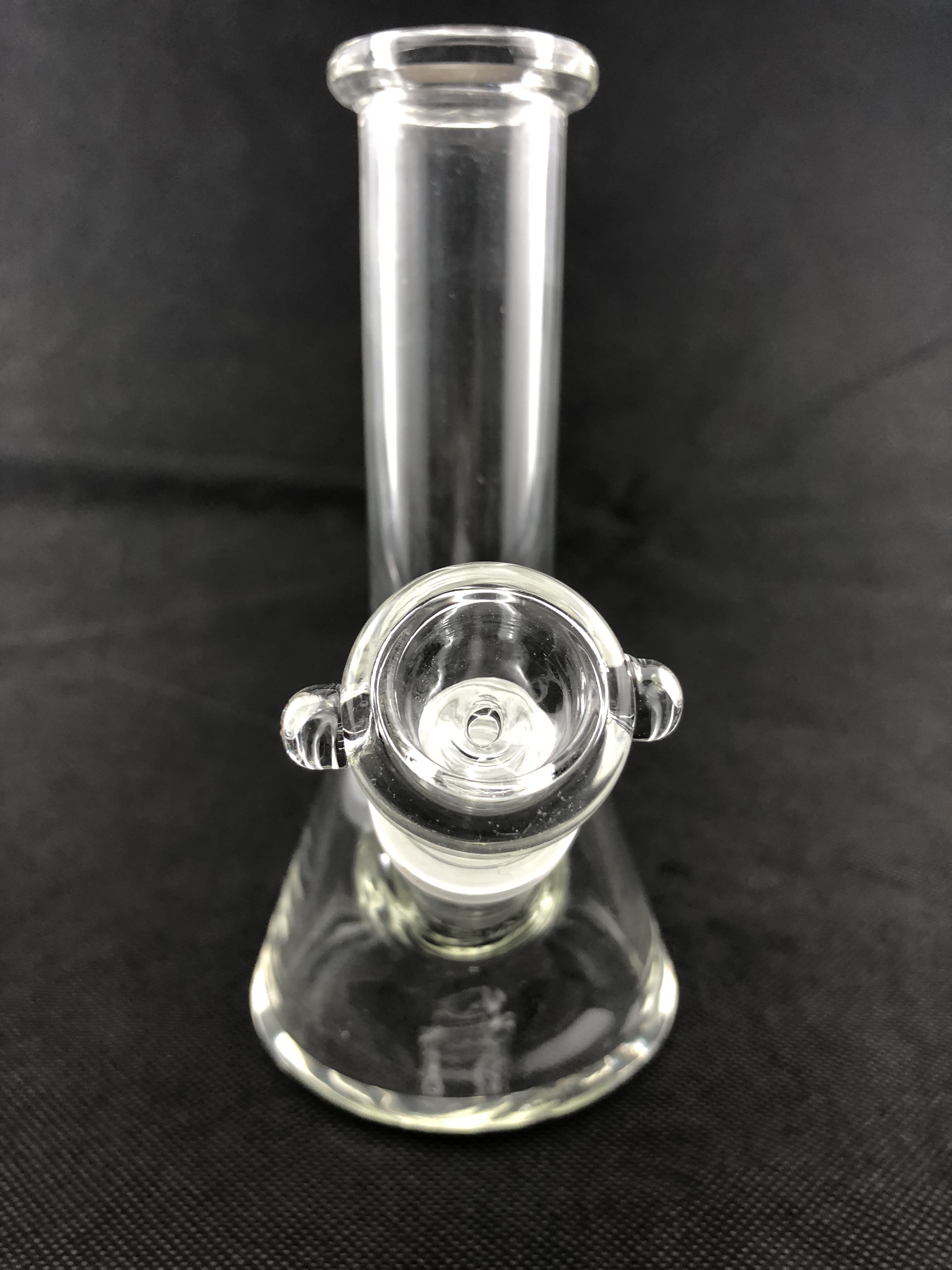 Pipe, transparent flat-bottomed oil rig 14mm joint design is beautiful, welcome to order, factory direct sales, price concessions
Pipe, transparent flat-bottomed oil rig 14mm joint design is beautiful, welcome to order, factory direct sales, price concessions