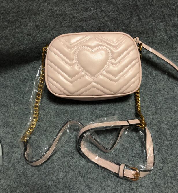 Women Chain Crossbody Bag Designers heart Wave Pattern Shoulder Messenger Bags Pruse Tote, White
Women Chain Crossbody Bag Designers heart Wave Pattern Shoulder Messenger Bags Pruse Tote, White