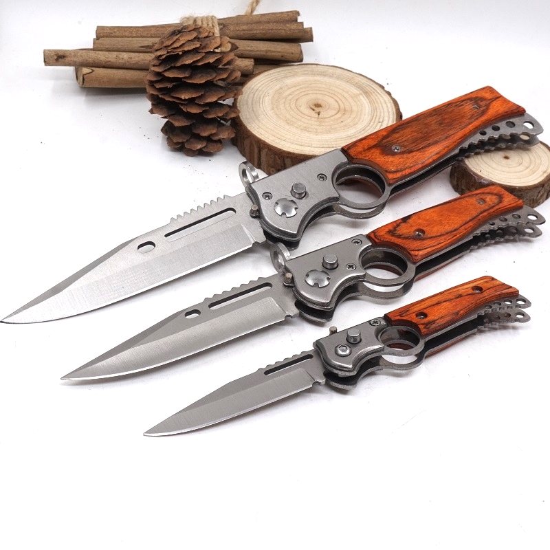 New Style AK47 Folding Gun Knife Pocket Tactical Knife 440 Blade Wood Handle Survival Knives With LED Light Camping Outdoor EDC Tool
New Style AK47 Folding Gun Knife Pocket Tactical Knife 440 Blade Wood Handle Survival Knives With LED Light Camping Outdoor EDC Tool