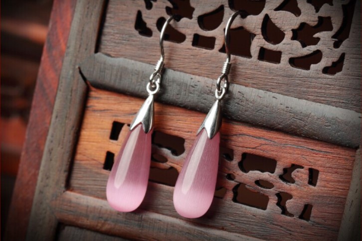 Dangle & Chandelier… - image