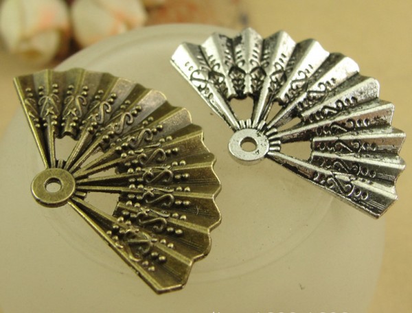 240 pcs Fan charms Pendants,Double Sided, antique silver and bronze color for option good for Craft and Jewelry
240 pcs Fan charms Pendants,Double Sided, antique silver and bronze color for option good for Craft and Jewelry