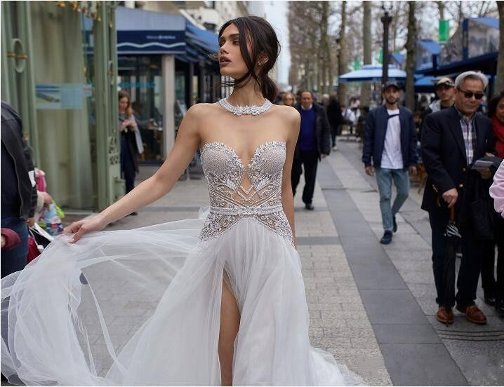 2019 Julie Vino Beach Wedding Dresses High Slit Split Lace Appliques Sexy Boho Bridal Gowns Beaded Backless Wedding Dress