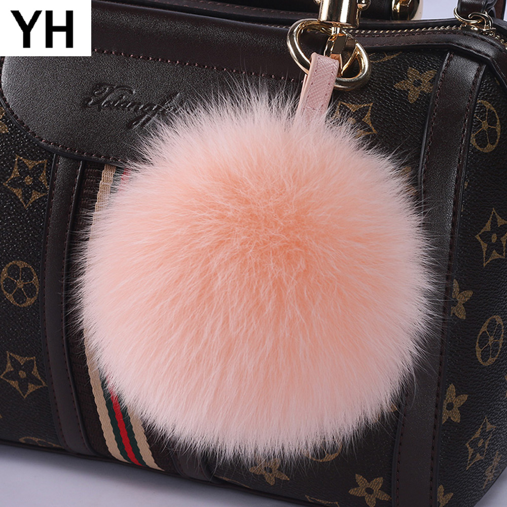 Fashion 15cm Big Size Real Fur Ball Keychain Pompons Car Key Chains Pom Poms Keyring For Charm Bag Pendant
Fashion 15cm Big Size Real Fur Ball Keychain Pompons Car Key Chains Pom Poms Keyring For Charm Bag Pendant