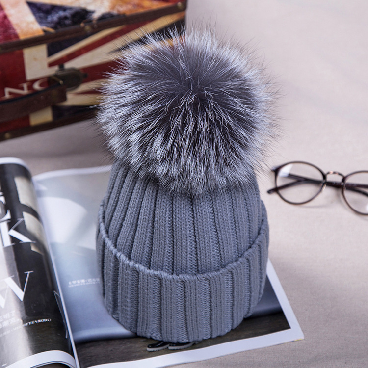 15cm real fur ball cap pom poms winter hat for women girl 's wool hat knitted cotton beanies cap brand thick new female, Blue;gray
15cm real fur ball cap pom poms winter hat for women girl 's wool hat knitted cotton beanies cap brand thick new female, Blue;gray