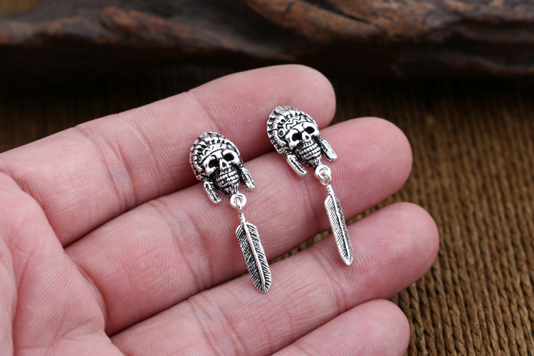 2018 new style 925 sterling silver jewelry hand-made designer antique silver stud earrings skull & feather for men & women