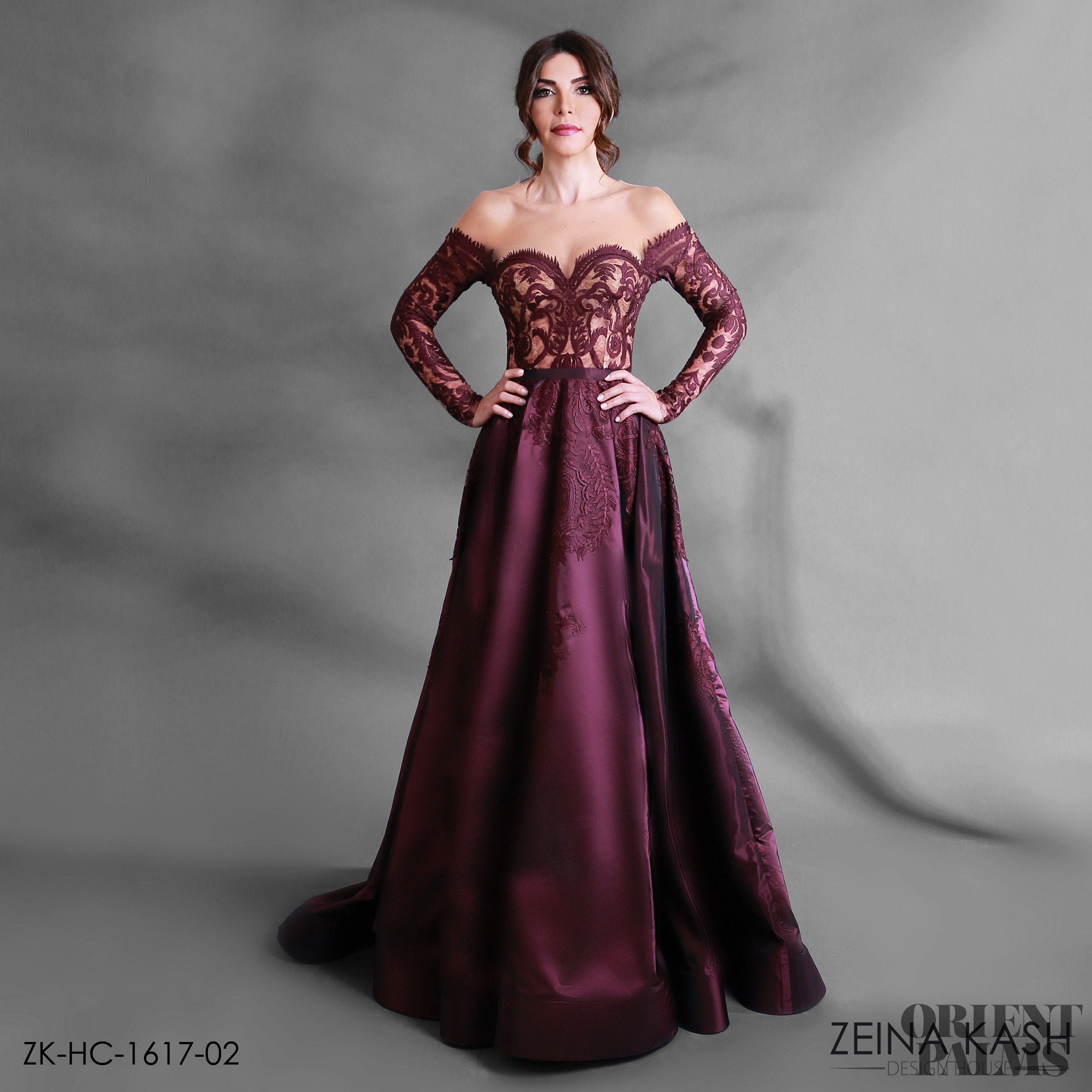 Burgundy Mother Of The Bride Dresses Off The Shoulder Satin Sweep Train Lace Applique Mother's Gowns Long Sleeve Prom Dress
