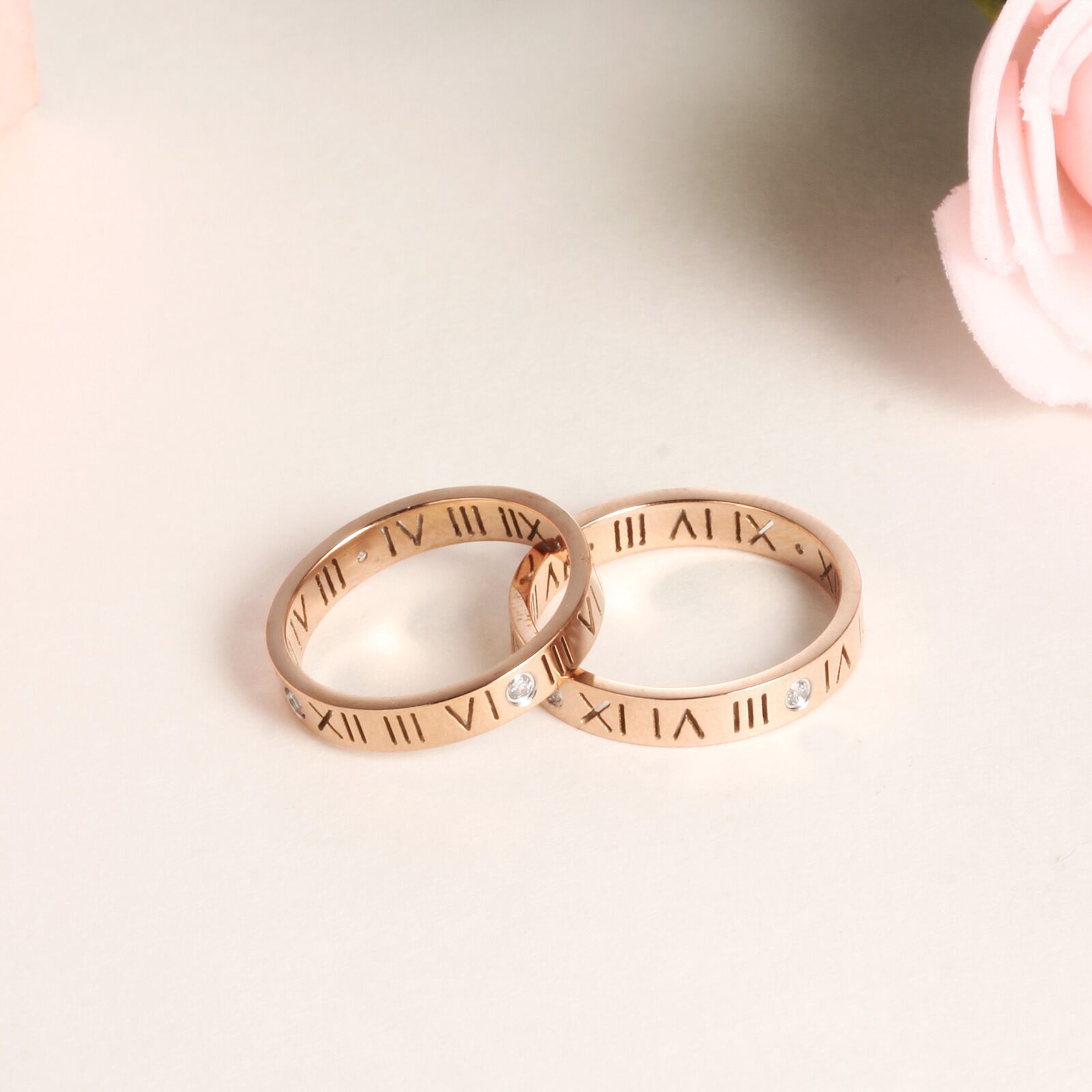 Roman letter cutout Women's Diamond Ring, ladies fashion rose gold ring, Roman numeral silver rings Women's Band Rings